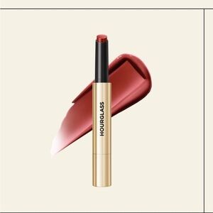 Hourglass phantom volumizing glossy balm